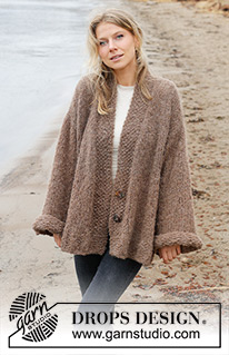 Oversized Hug / DROPS 244-21 - Knitted jacket in DROPS Alpaca Bouclé and DROPS Brushed Alpaca Silk. The piece is worked top down with European/diagonal shoulders. Sizes S - XXXL.