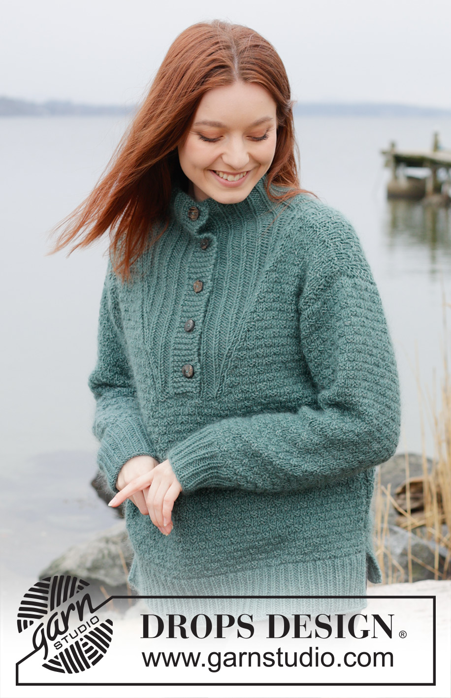 Pine Hill / DROPS 244-28 - Pulovr s plastickým vzorem pletený zdola nahoru z příze DROPS Merino Extra Fine a DROPS Kid-Silk. Velikost S - XXXL.