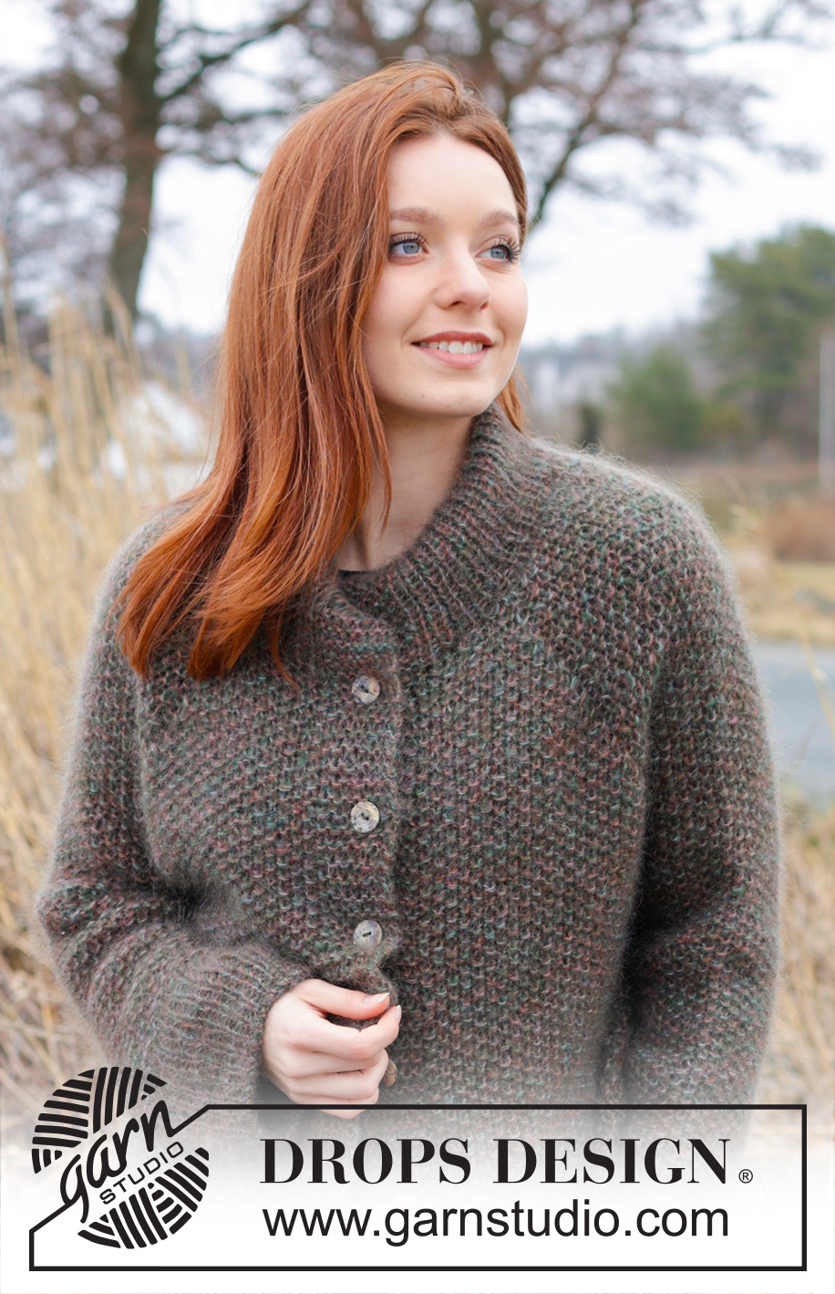 Forest Trails Cardigan / DROPS 244-3 - Stickad kofta i 4 trådar DROPS Kid-Silk. Arbetet stickas uppifrån och ner i moss-stickning med dubbel halskant, raglan och sprund i sidorna. Storlek S - XXXL.