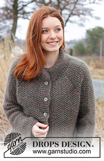 Forest Trails Cardigan / DROPS 244-3 - Stickad kofta i 4 trådar DROPS Kid-Silk. Arbetet stickas uppifrån och ner i moss-stickning med dubbel halskant, raglan och sprund i sidorna. Storlek S - XXXL.