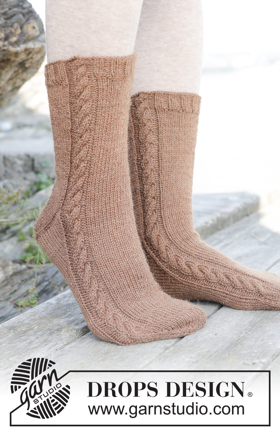 Braided Branches / DROPS 244-36 - Knitted socks in stocking stitch with simple cables in DROPS Nord. Sizes 35 – 43.