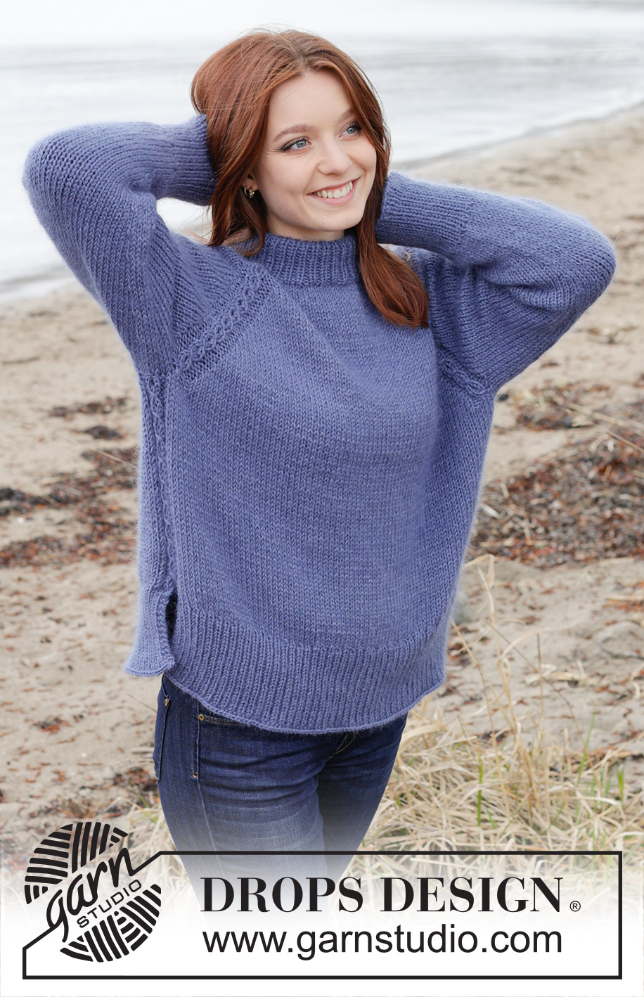 Moonlit Ocean / DROPS 245-13 - Maglione lavorato ai ferri in DROPS Merino Extra Fine e DROPS Kid-Silk. Lavorato dall’alto in basso con collo doppio, raglan, trecce e spacchi laterali. Taglie: S - XXXL.