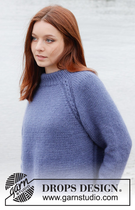 Moonlit Ocean / DROPS 245-13 - Maglione lavorato ai ferri in DROPS Merino Extra Fine e DROPS Kid-Silk. Lavorato dall’alto in basso con collo doppio, raglan, trecce e spacchi laterali. Taglie: S - XXXL.