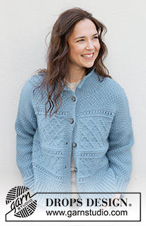 Blue Diamonds Cardigan / DROPS 245-15 - Veste tricotée de haut en bas en DROPS Karisma et DROPS Kid-Silk. Se tricote avec épaules biaisées, point fantaisie relief, fente sur les côtés et col montant. Du S au XXXL.
