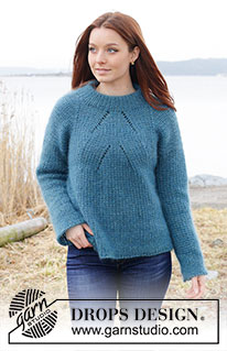 Autumn Sea / DROPS 245-2 - Strikket bluse i 2 tråde DROPS Kid-Silk. Arbejdet strikkes oppefra og ned med reliefmønster, dobbelt halskant og slids i siderne. Størrelse S - XXXL.