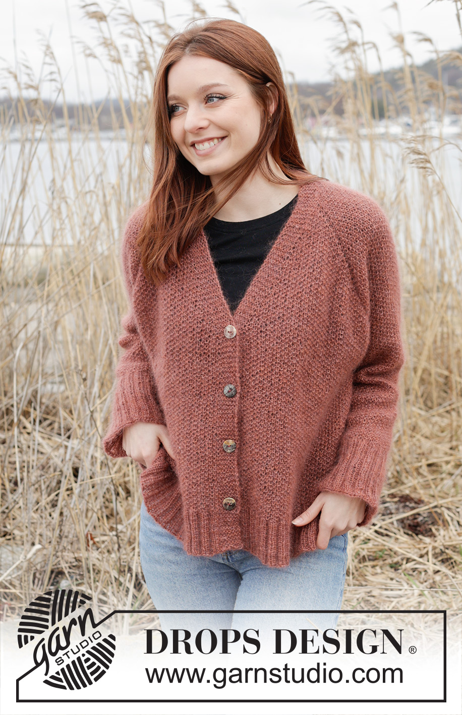 Copper River Cardigan / DROPS 245-21 - Knitted jacket in DROPS Kid-Silk. The piece is worked top down with moss stitch, raglan and V-neck. Sizes S - XXXL.