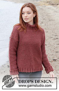 Rustic Berry Sweater / DROPS 245-26 - Strikket bluse i DROPS Nepal. Arbejdet strikkes nedefra og op med reliefmønster, skrå skulder og høj hals. Størrelse S - XXXL.