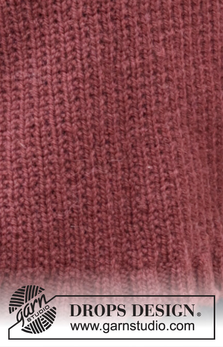 Rustic Berry Sweater / DROPS 245-26 - Strikket bluse i DROPS Nepal. Arbejdet strikkes nedefra og op med reliefmønster, skrå skulder og høj hals. Størrelse S - XXXL.