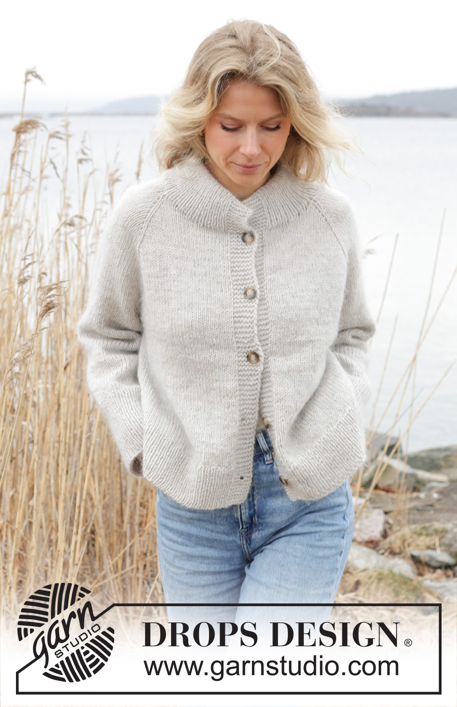Moon Mist Cardigan / DROPS 245-8 - Gebreid vest in DROPS Lima en DROPS Kid-Silk. Het werk wordt van boven naar beneden gebreid met raglan, dubbele halsrand en split in de zijkanten. Maten S - XXXL.