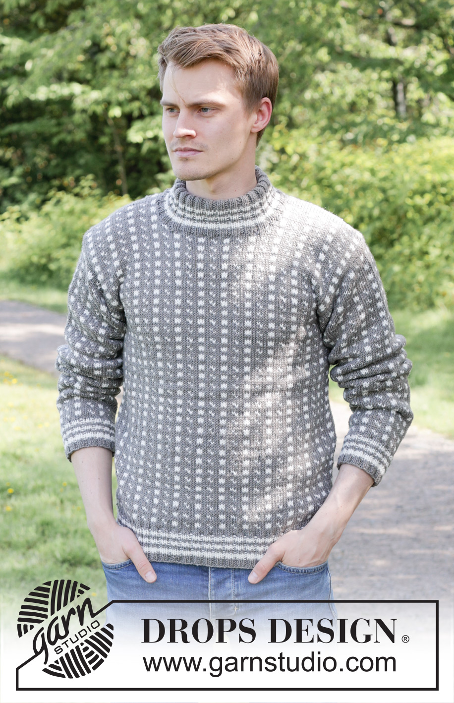 Winter Twilight / DROPS 246-1 - Gebreide trui voor heren in DROPS Merino Extra Fine. Het werk wordt van onder naar boven gebreid met Scandinavisch/IJslands patroon, dubbele halsrand en ingenaaide mouwen. Maten S - XXXL.