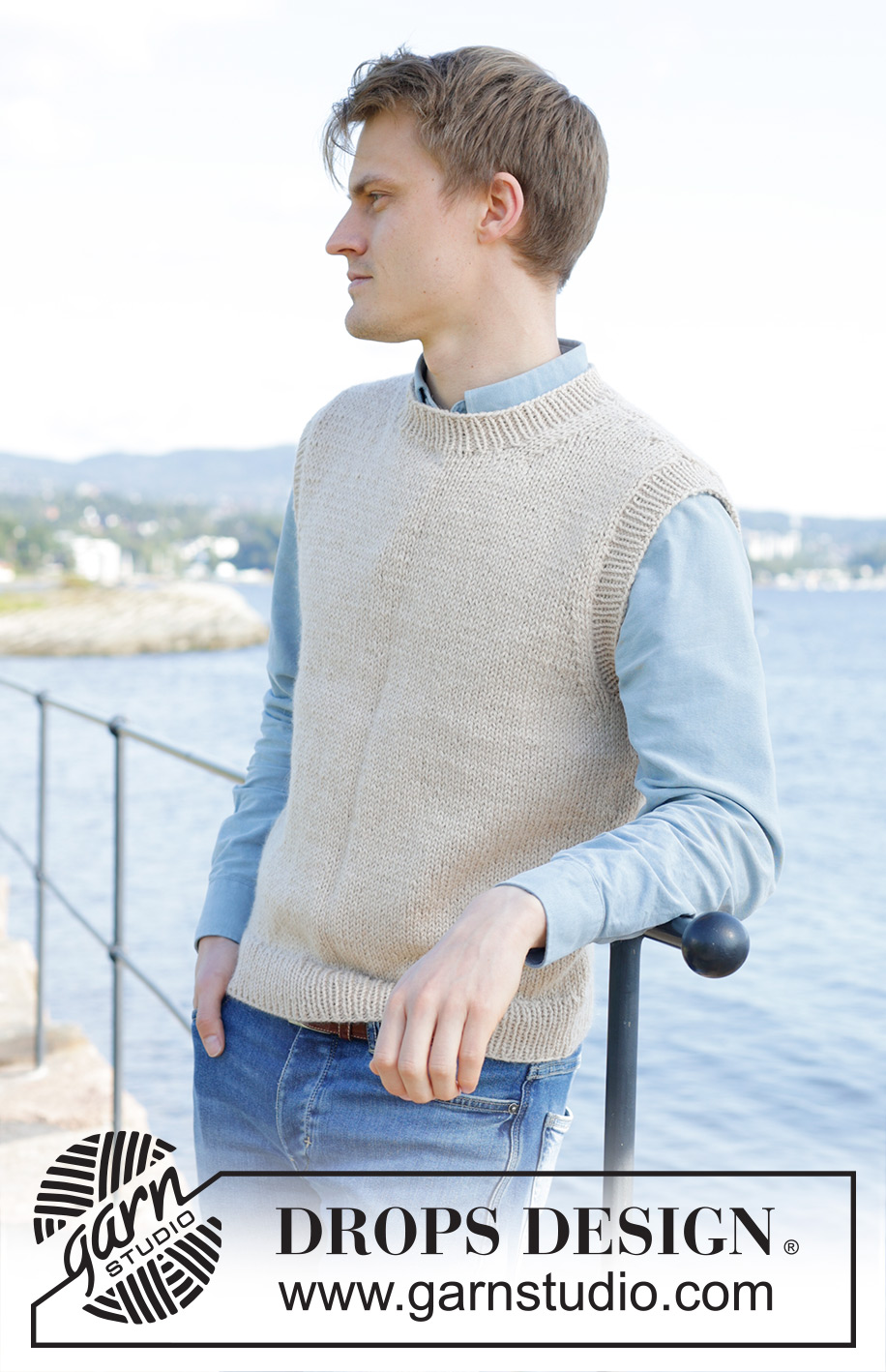 Vestfjord Vest / DROPS 246-13 - Strikket vest til herre i DROPS Nepal. Arbeidet strikkes nedenfra og opp i glattstrikk. Størrelse S - XXXL.