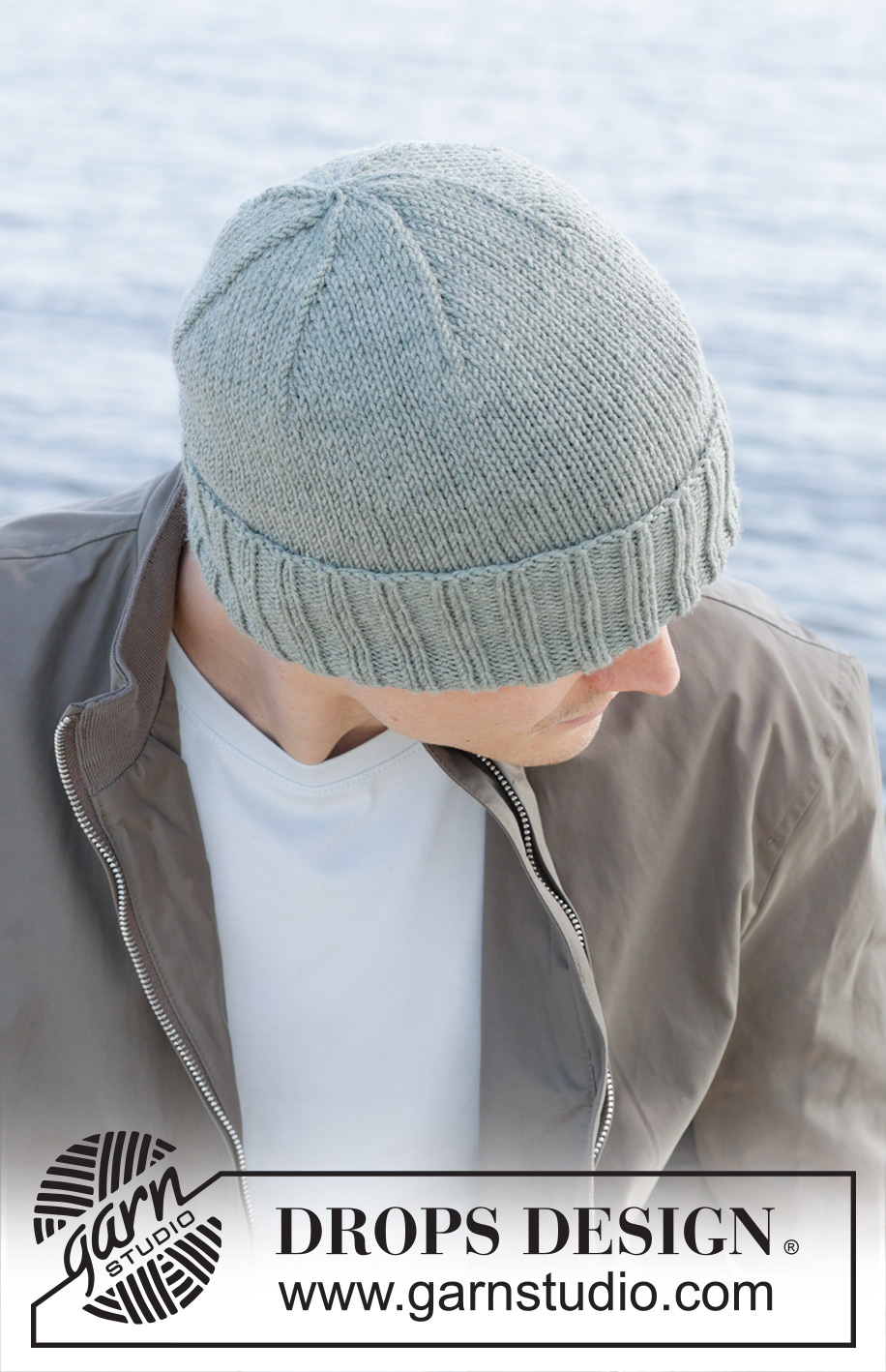 Leknes Hat / DROPS 246-32 - Knitted hat for men in DROPS Merino Extra Fine or DROPS Fiesta. Size M - XL