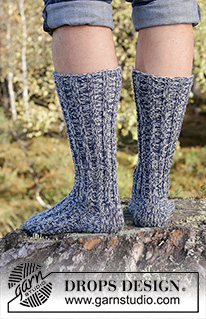 Socks / DROPS 246-37