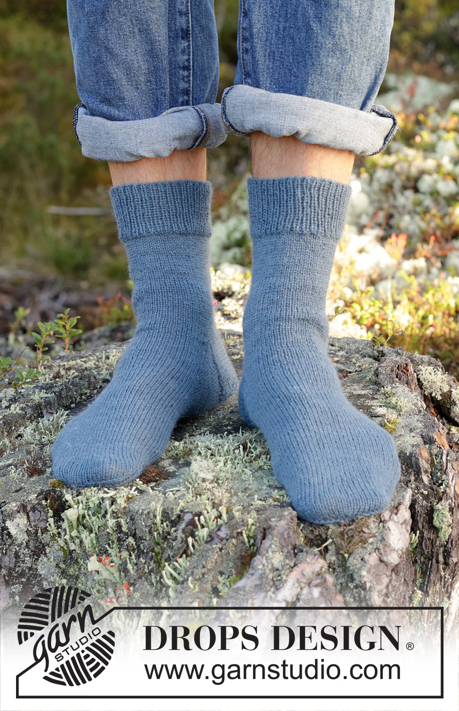 Seaside Streakers / DROPS 246-38 - Calcetines a punto para hombre en DROPS Nord. La labor está realizada de arriba abajo. Tallas 38 - 46.