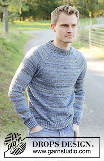 Blue Terrain / DROPS 246-41 - Pull tricoté de haut en bas pour homme en DROPS Fabel. Se tricote avec emmanchures raglan et col doublé. Du S au XXXL.