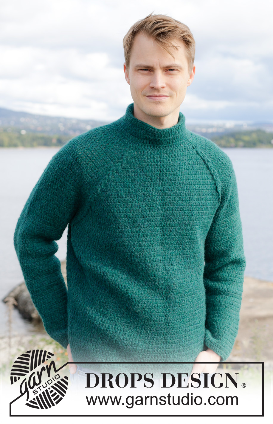 Irish Hill / DROPS 246-5 - Gehäkelter Pullover für Herren in DROPS Air. Die Arbeit wird von oben nach unten mit Raglan, Zopfmuster und langen Ärmeln gehäkelt. Größe S - XXXL.