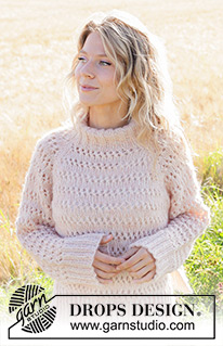 Sommervind / DROPS 248-15 - Strikket bluse i DROPS Alpaca og DROPS Brushed Alpaca Silk. Arbejdet strikkes oppefra og ned med raglan, dobbelt halskant, hulmønster og slids i siderne. Størrelse S - XXXL.