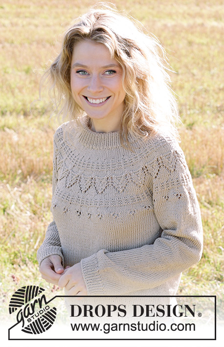Sand Notes / DROPS 248-31 - Strikket bluse i DROPS Muskat. Arbejdet strikkes oppefra og ned med dobbelt halskant, rundt bærestykke og hulmønster. Størrelse S - XXXL.