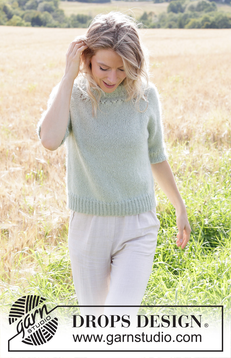 Fresh Mint Tea / DROPS 249-13 - Strikket bluse i DROPS Alpaca og DROPS Kid-Silk eller DROPS BabyMerino og DROPS Kid-Silk. Arbejdet strikkes oppefra og ned med dobbelt halskant, raglan, hulmønster og korte ærmer. Størrelse S - XXXL.