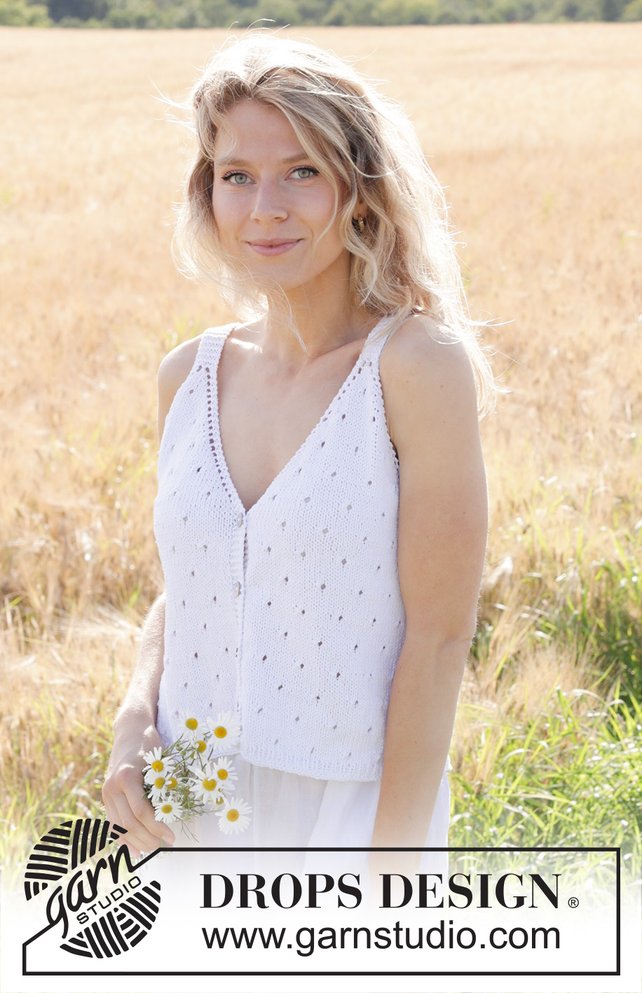 Freshwater Pearl Top / DROPS 249-24 - Strikket topp / vest i DROPS Cotton Light. Arbeidet strikkes ovenfra og ned med hullmønster på forstykkene og v-hals. Størrelse S - XXXL.