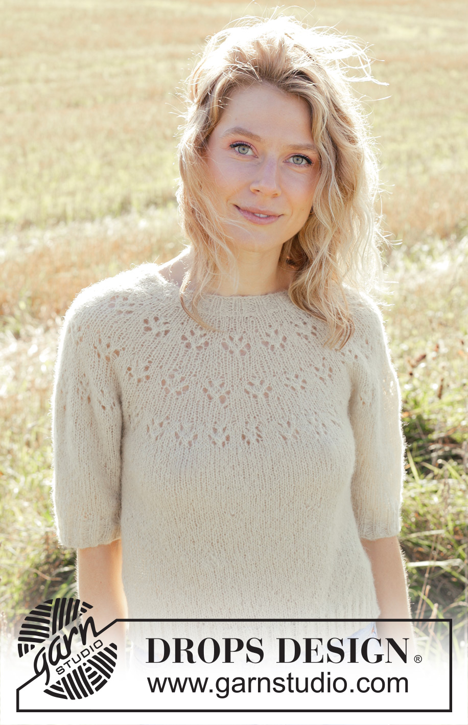 Spring Mist / DROPS 249-27 - Gestrickter Pullover in DROPS Brushed Alpaca Silk. Die Arbeit wird von oben nach unten mit Rundpasse, Lochmuster und kurzen Ärmeln gestrickt. Größe S - XXXL.