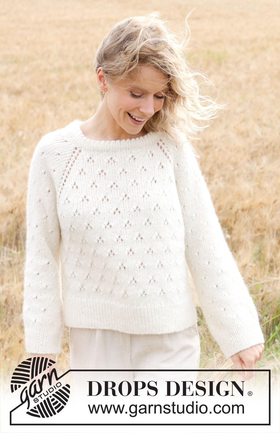 Spring Snowflake / DROPS 249-4 - Gebreide trui in DROPS Air of DROPS Paris. Het werk wordt van boven naar beneden gebreid met dubbele halsrand, raglan, kantpatroon en split in de zijkanten. Maten S - XXXL.