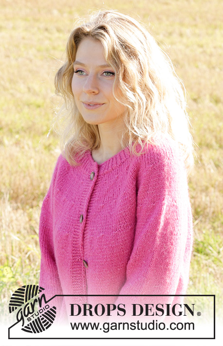 Bright Strawberry Cardigan / DROPS 250-20 - Chaqueta a punto en DROPS Air. La labor está realizada de arriba abajo con canesú redondo y patrón de relieve. Tallas S - XXXL.
