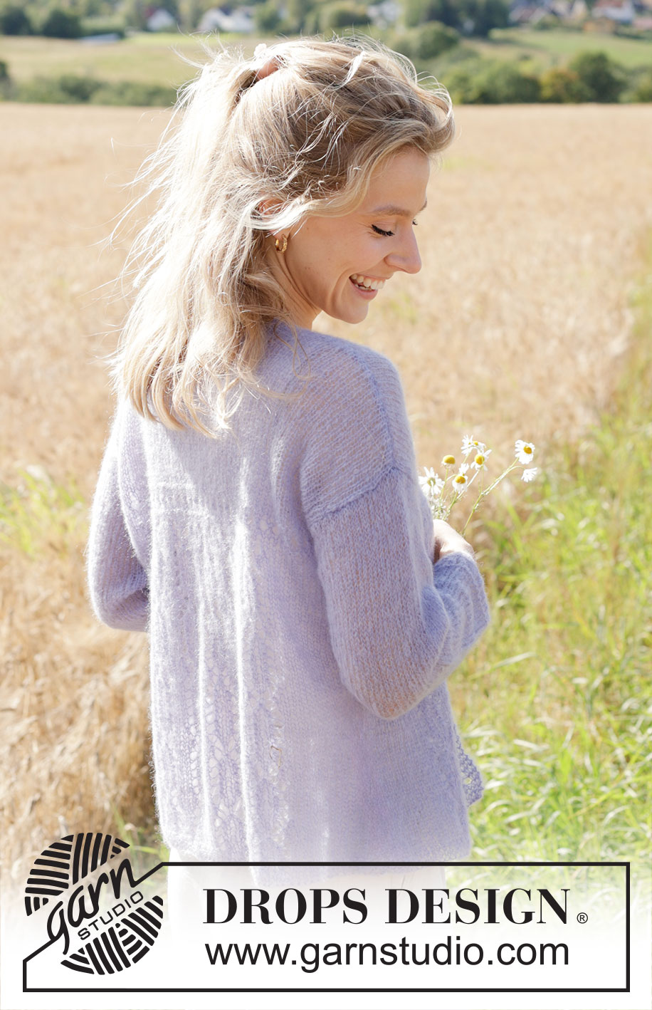 Perfectly Provence Cardigan / DROPS 250-21 - Strikket cardigan i 2 tråde DROPS Kid-Silk eller 1 tråd DROPS Brushed Alpaca Silk. Arbejdet strikkes nedefra og op med hulmønster, V-hals og isyede ærmer. Størrelse S - XXXL.