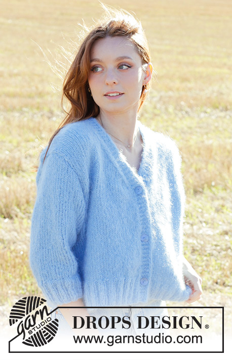Painted Sky Cardigan / DROPS 250-38 - Propínací svetr s ¾ rukávy, V-výstřihem a dutinkou pletený lícovým žerzejem zdola nahoru z příze DROPS Melody. Velikosti S - XXXL.