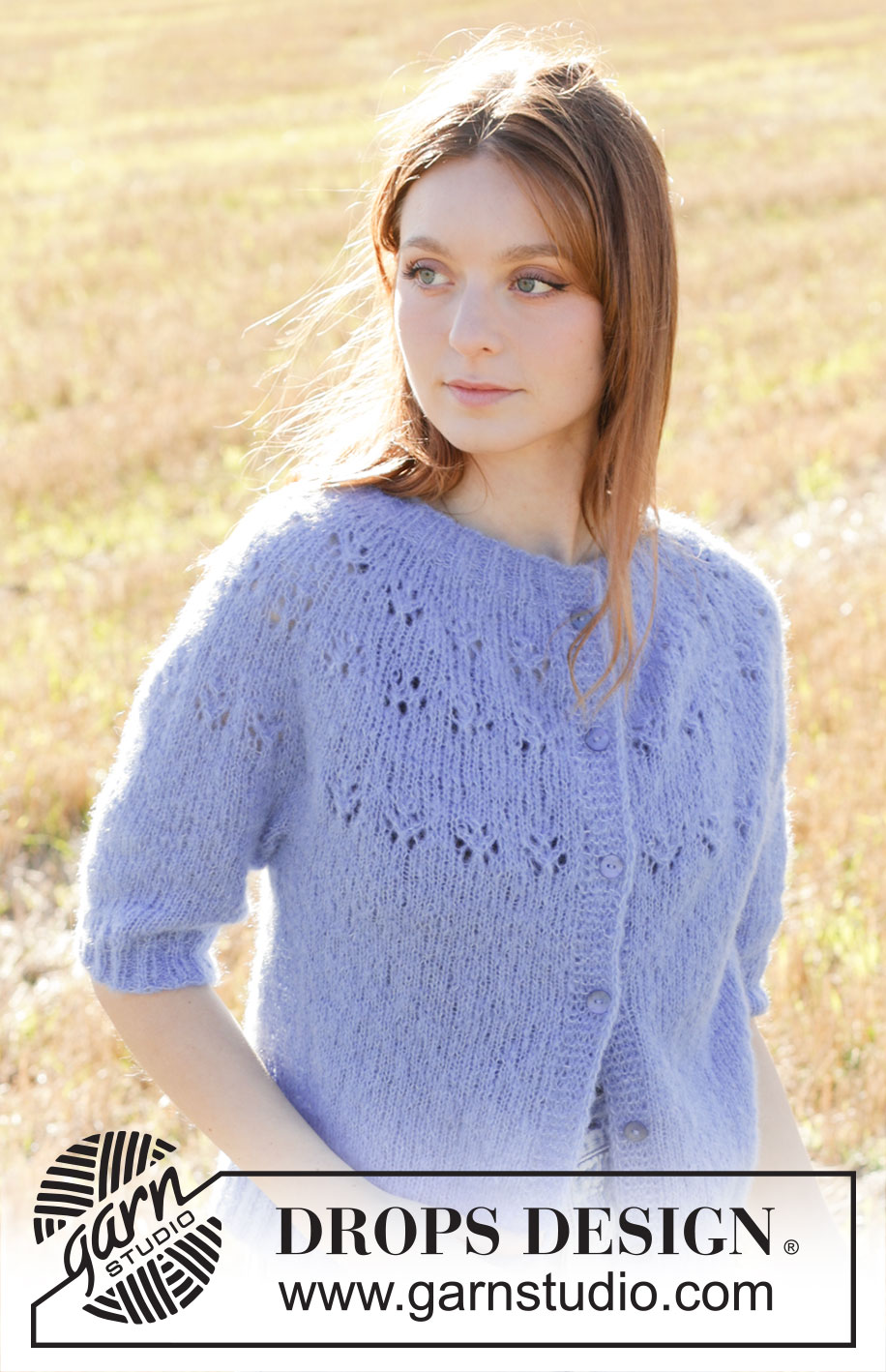 Floral Lake Cardigan / DROPS 250-40 - Gestrickte Jacke in DROPS Brushed Alpaca Silk. Die Arbeit wird von oben nach unten mit Rundpasse, Lochmuster, I-Cord und ¾ langen Ärmeln gestrickt. Größe S - XXXL.
