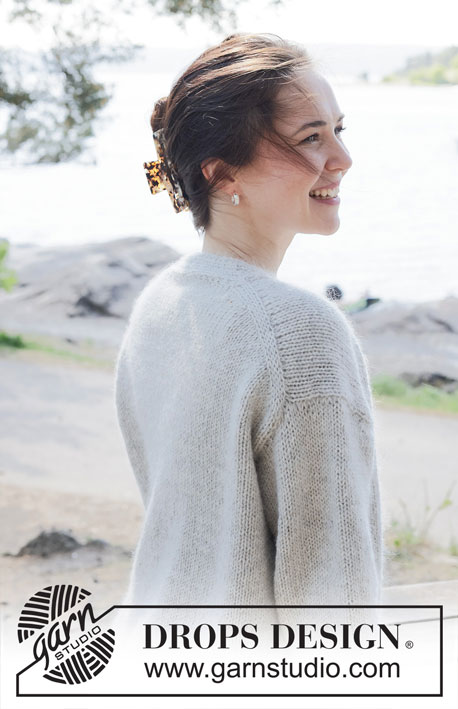 Eirin Cardigan / DROPS 252-15 - Knitted jacket in DROPS Lima and DROPS Kid-Silk. The piece is worked top down with European/diagonal shoulders, V-neck and I-cord. Sizes XS - XXL.