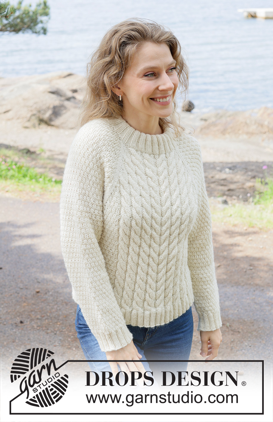 Ivory Coast / DROPS 252-17 - Knitted jumper in DROPS Nepal or DROPS Alaska. The piece is worked top down with raglan, cables and relief-pattern. Sizes S - XXXL.