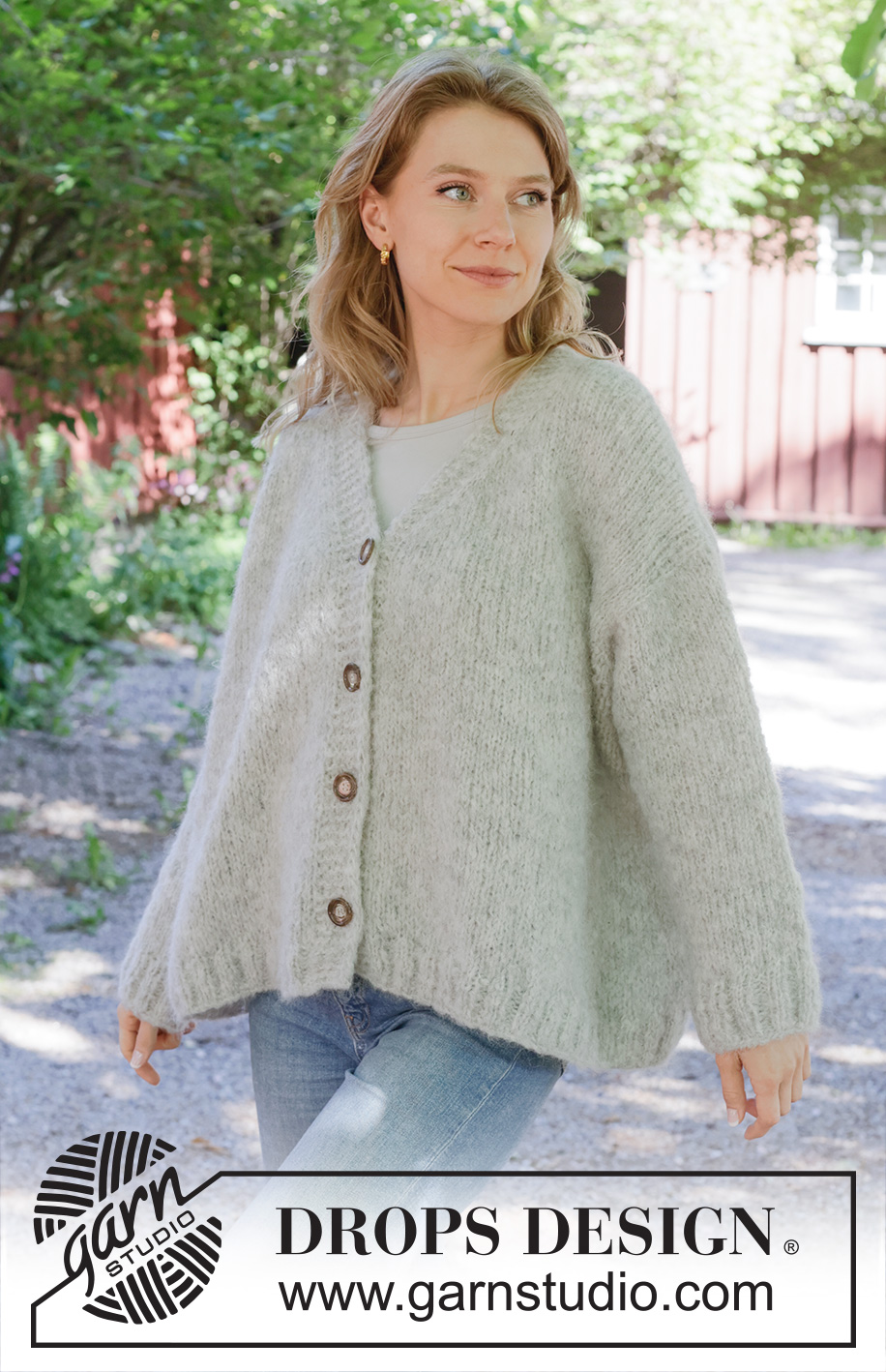 Crossed Path Cardigan / DROPS 252-18 - Knitted oversized jacket in DROPS Melody. Piece is knitted top down with diagonal / European shoulder, V-neck and I-cord. Size XS – XXL.