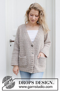 Silver Moon Cardigan / DROPS 252-19 - Hæklet oversize cardigan i DROPS Air. Arbejdet hækles oppefra og ned med stangmasker, v-hals og lommer. Størrelse XS - XXL.