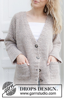 Silver Moon Cardigan / DROPS 252-19 - Hæklet oversize cardigan i DROPS Air. Arbejdet hækles oppefra og ned med stangmasker, v-hals og lommer. Størrelse XS - XXL.