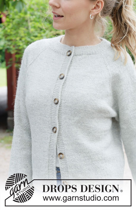 Soft Soul Cardigan / DROPS 252-9 - Strikket cardigan i DROPS Alpaca. Arbejdet strikkes oppefra og ned med raglan og i-cord. Størrelse S - XXXL.