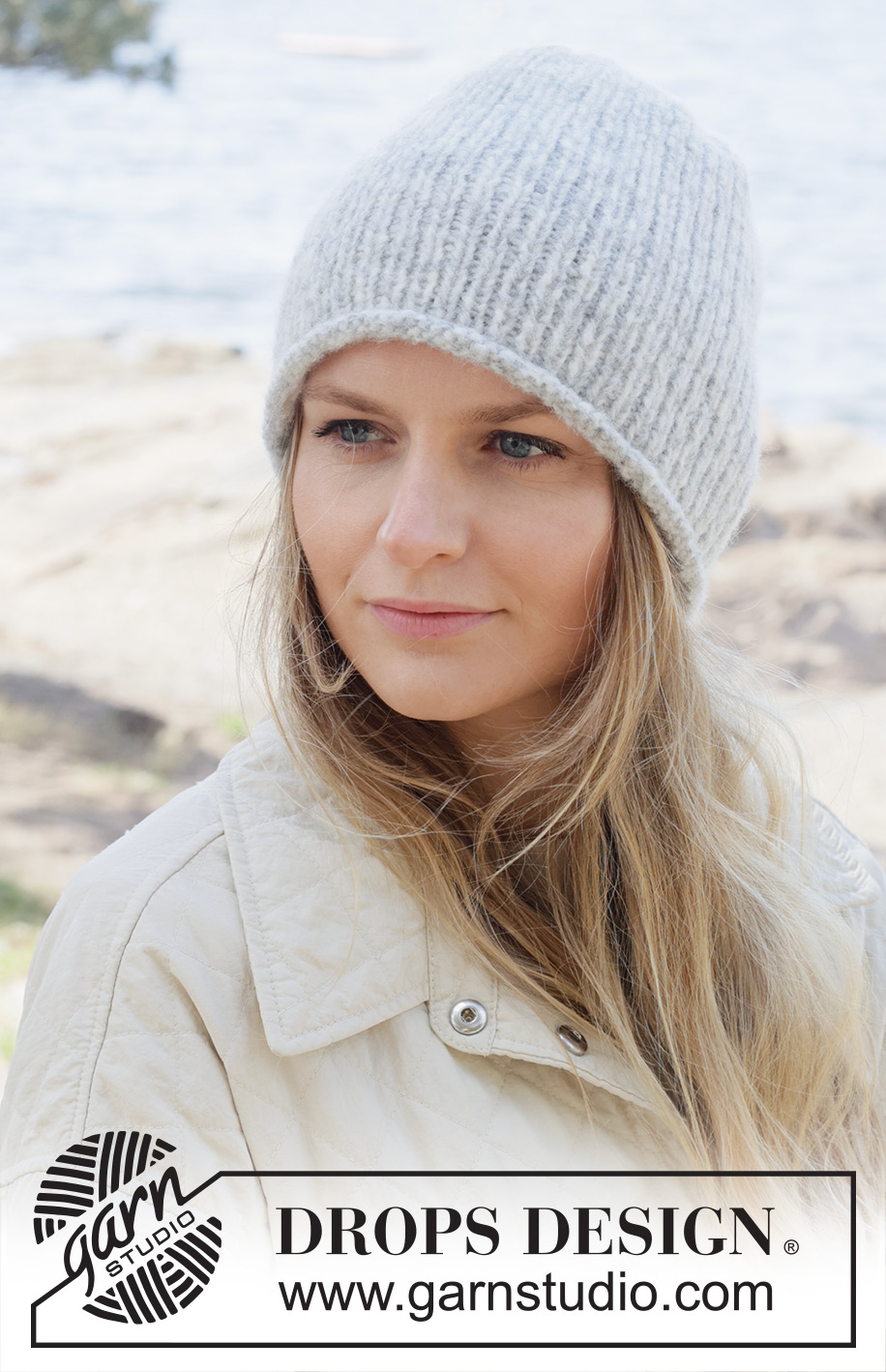Frost Moon Hat / DROPS 253-21 - Gorro de punto en DROPS Air. La pieza está tejida de abajo hacia arriba con resorte y orilla enrollada.
