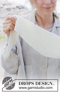 Winter Crossover Scarf / DROPS 253-31 - Knitted small shawl in DROPS Nord. Piece is knitted sideways in garter stitch with picot edge.