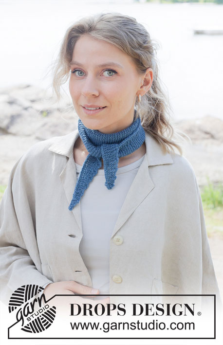 Blueberry Hill Scarf / DROPS 253-34 - Strikket sjal i DROPS Alpaca. Arbejdet strikkes sidelæns i retstrik og i-cord.