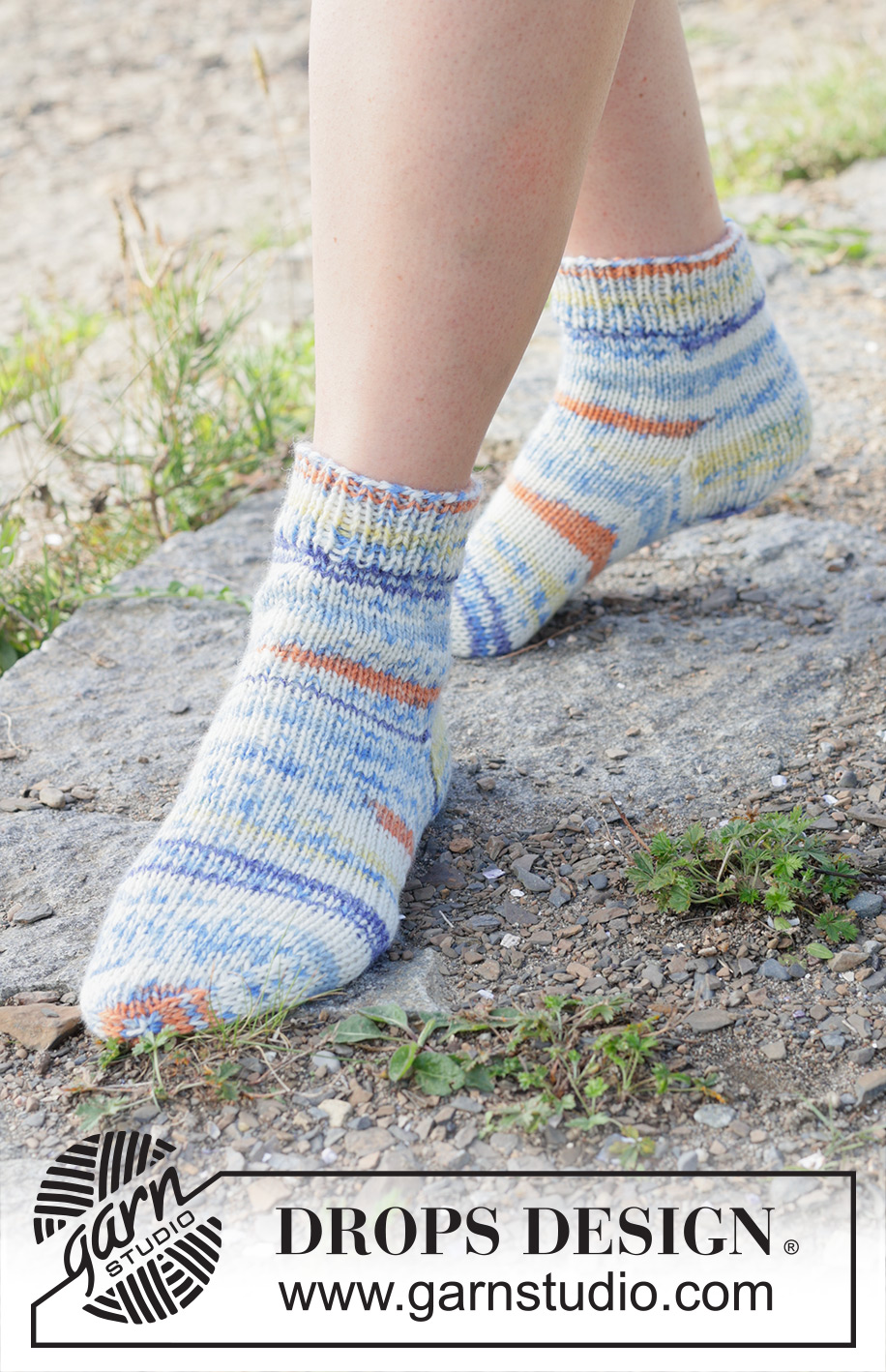 Meteor Marchers / DROPS 253-44 - Chaussettes courtes tricotées en jersey en DROPS Fiesta. Du 35 au 43