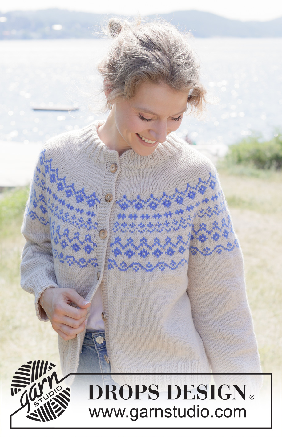 Spring Memories Cardigan / DROPS 254-14 - Prjónuð peysa úr DROPS Daisy eða DROPS Karisma. Stykkið er prjónað ofan frá og niður með hringlaga berustykki, norrænu mynstri og tvöföldum kanti í hálsmáli og i-cord. Stærð S - XXXL.