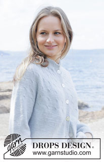 Frozen Waves Cardigan / DROPS 254-22 - Gestrickte Jacke in DROPS Daisy. Die Arbeit wird von oben nach unten glatt rechts mit Rundpasse, doppelter Halsblende und I-Cord gestrickt. Größe S - XXXL.