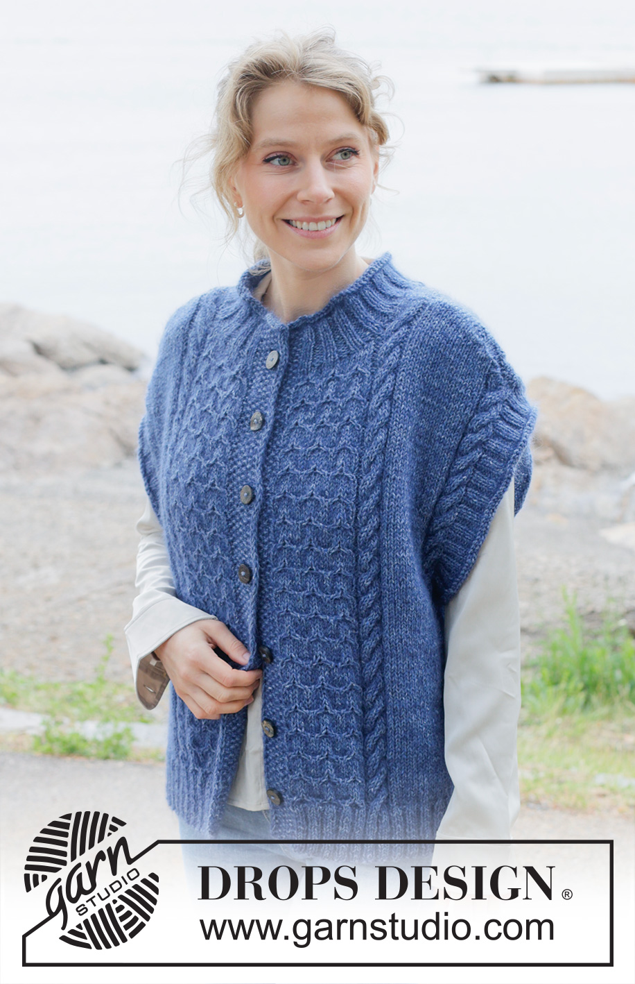 Stormy Ocean Vest / DROPS 254-25 - Knitted over-sized vest with opening in DROPS Soft Tweed and DROPS Kid-Silk. The piece is worked bottom up with cables, diagonal shoulders, round neck, rolled edges and I-cord. Sizes S - XXXL.