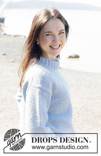 North to Alaska / DROPS 254-37 - Knitted jumper in DROPS Alaska. Piece is knitted top down with diagonal shoulder / European shoulder, vents in the sides and stocking stitch. Size: S - XXXL