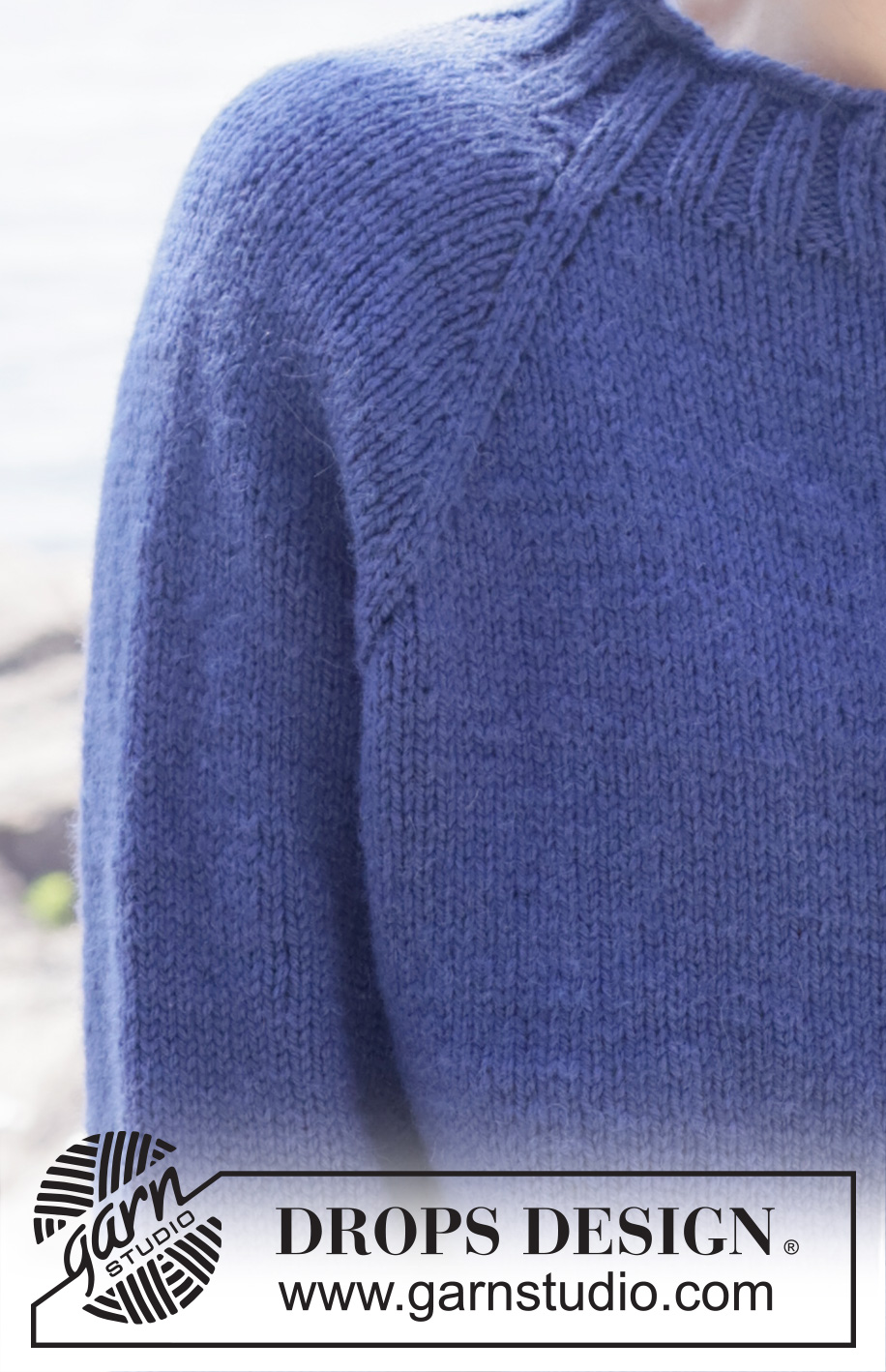 Midnight Glow Cardigan / DROPS 254-40 - Ylhäältä alas neulottu jakku DROPS Nepal-langasta. Työssä on raglanlinjat, rullareunukset ja i-cord-reunus. Koot S-XXXL.