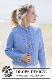 Skyfall Road Cardigan / DROPS 254-9 - Gebreid vest in DROPS Brushed Alpaca Silk en DROPS Alpaca. Het werk wordt van boven naar beneden gebreid met raglan, kabels, rollende halslijn en PUNNIKRAND. Maten S - XXXL.