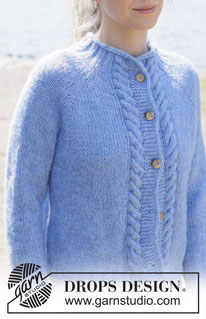 Skyfall Road Cardigan / DROPS 254-9 - Gebreid vest in DROPS Brushed Alpaca Silk en DROPS Alpaca. Het werk wordt van boven naar beneden gebreid met raglan, kabels, rollende halslijn en PUNNIKRAND. Maten S - XXXL.