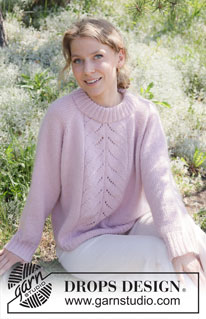 Twilight Trail / DROPS 255-12 - Sweter na drutach, przerabiany od góry do dołu, z włóczek DROPS Daisy i DROPS Kid-Silk lub DROPS Merino Extra Fine i DROPS Kid-Silk. Z reglanowymi rękawami, ściegiem ażurowym i podwójnym wykończeniem dekoltu. Od XS do XXL.