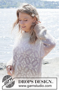 Winter Sunrise / DROPS 255-16 - Gebreide oversized trui in DROPS Alpaca en DROPS Kid-Silk. Het werk wordt van boven naar beneden gebreid met Europeaanse/diagonale schouders, kleur-op-kleur strepen, Scandinavisch patroon en dubbele halsrand. Maten XS - XXL.