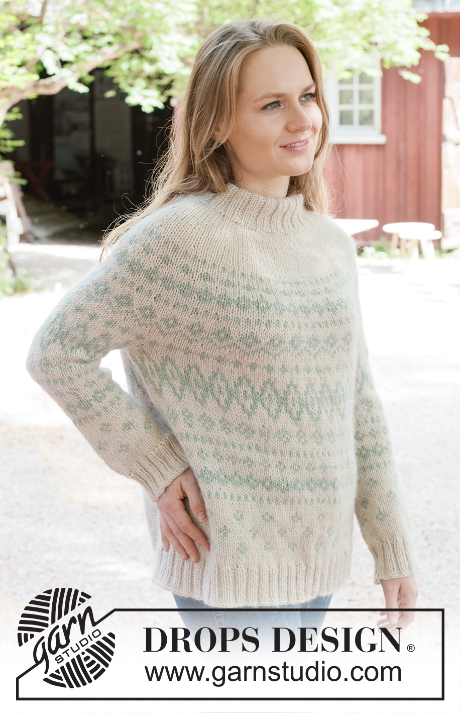 Dream Echoes / DROPS 255-27 - Gestrickter Pullover in DROPS Lima und DROPS Kid-Silk oder DROPS Daisy und DROPS Kid-Silk. Die Arbeit wird von oben nach unten mit Rundpasse, nordischem Muster und doppelter Halsblende gestrickt. Größe S - XXXL.
